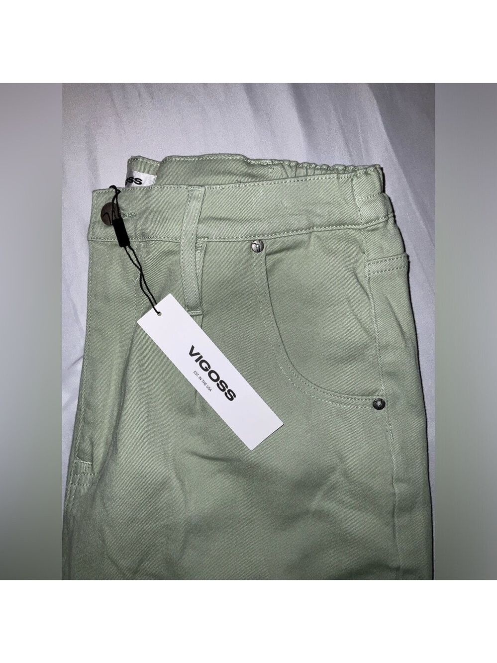 Vigoss NWT Size 12 (31) light green AXL Balloon jeans - Ace High Rise Straight